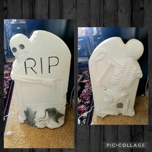 Vintage skeleton halloween blow mold  great condition rare with cord made in CA